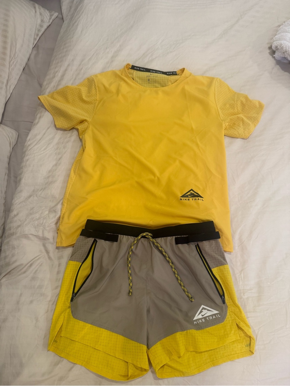Nike Trail Men’s shorts size S shirt size M